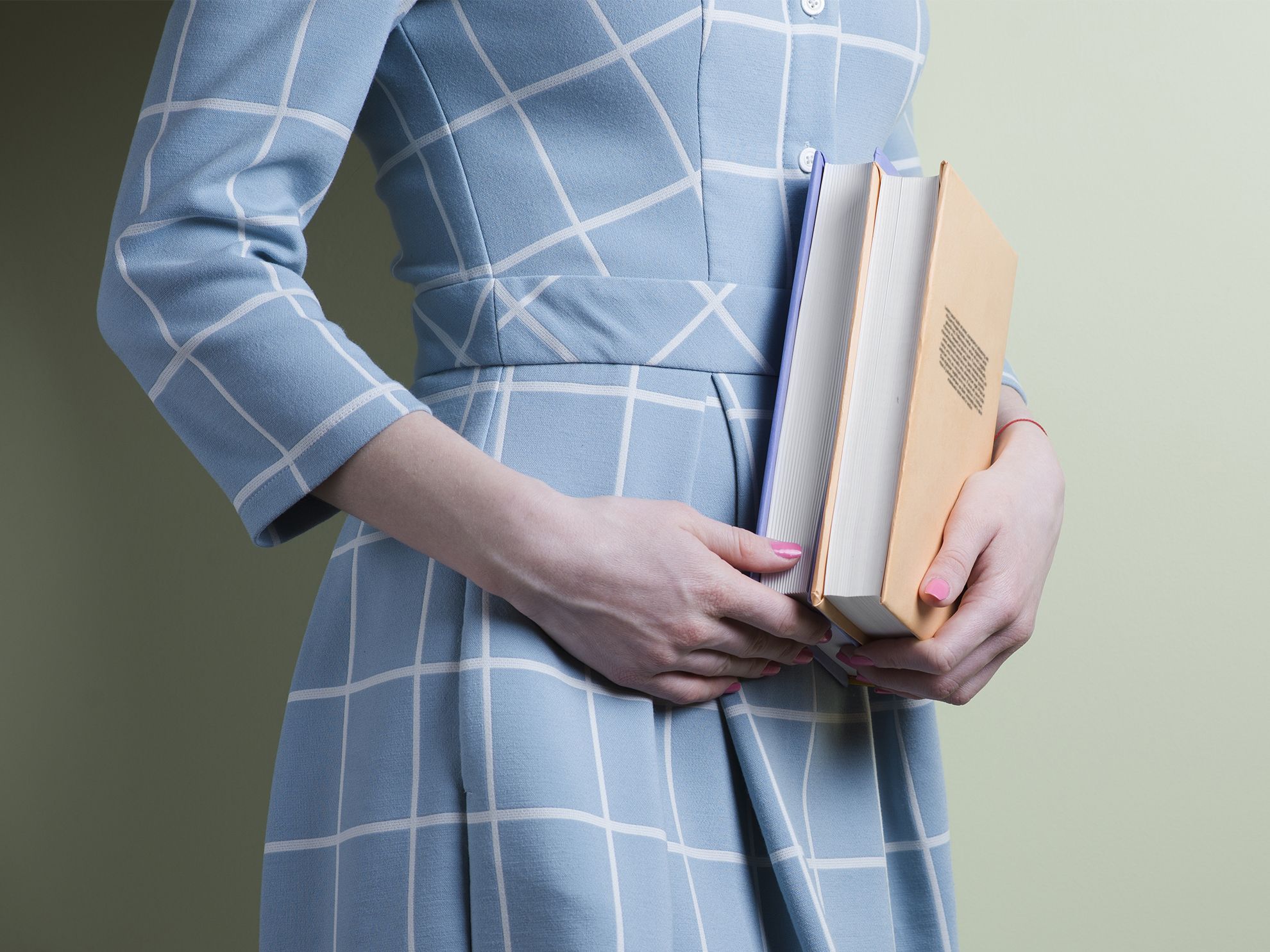 Hardcover Books Printing Online Custom UK: Print online high quality case-bound books at great prices, with Sprint24. With just one click you can configure the printing options and send the order. Try i…