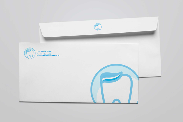 Two white letter envelopes branded with a blue tooth logo — one shown face up with printed return address and one showing the flap — for a dental clinic. Sprint24 prints custom medical letter envelopes with or without window for doctors, dentists and clinics — ideal for sending patient communications, invoices and exam results in professional branded stationery.