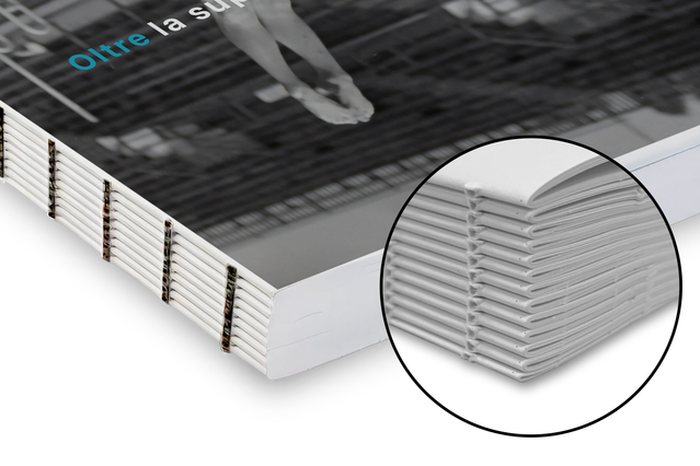 Exposed Spine Binding Printing Online Custom UK: Are you looking for a exposed spine binding? Entrust you to the online service of Sprint24: quality at small prices. Configure now your products!