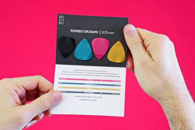 Showcase of customizable flyer formats with vibrant color options for professional printing. Our online service lets you create high-quality flyers with personalized color choices at competitive prices. Choose from multiple design variations to match your brand identity and marketing needs.