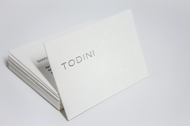 Online printing Letterpress cards with debossing: * Dry debossing
* Cotton paper of 600 gr
* Absolutely elegant