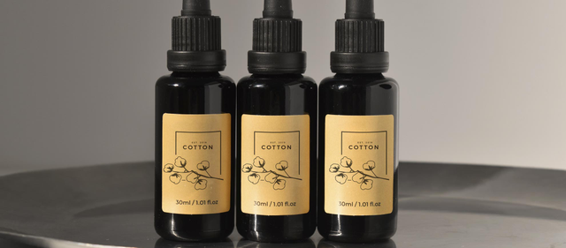 Custom printed labels transform product packaging into branded essentials with stunning visual impact. High-quality sticker printing on bottles creates memorable customer experiences and reinforces brand identity. Showcase your custom printed stickers on containers to impress customers and elevate your product line.