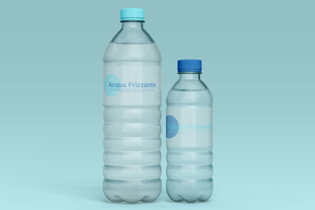 Two plastic water bottles — one large labelled 'Acqua Frizzante' and one small 'Acqua Naturale' — both featuring custom transparent PVC label stickers on a light blue background. Sprint24 prints clear PVC stickers without white backing for product labels, shop windows and brand promotions, applicable to any surface for 12–24 months.