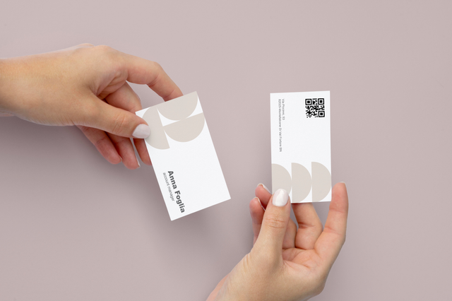Professional white business cards with integrated QR codes for modern networking and contact sharing. These customizable cards combine traditional print quality with digital connectivity, ideal for entrepreneurs, sales professionals, and growing businesses. Print your personalized QR code business cards online with Sprint24 for reliable quality and quick delivery.