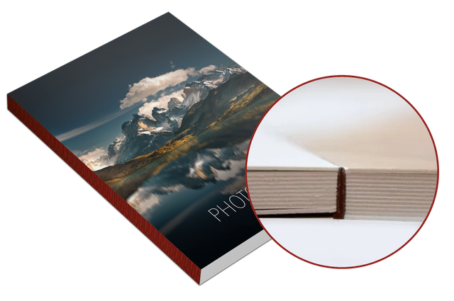 Custom Online Flat Binding: Sprint24 offers flat binding for high-quality publications: flat opening, elegance, and durability, ideal for portfolios and professional catalogs.