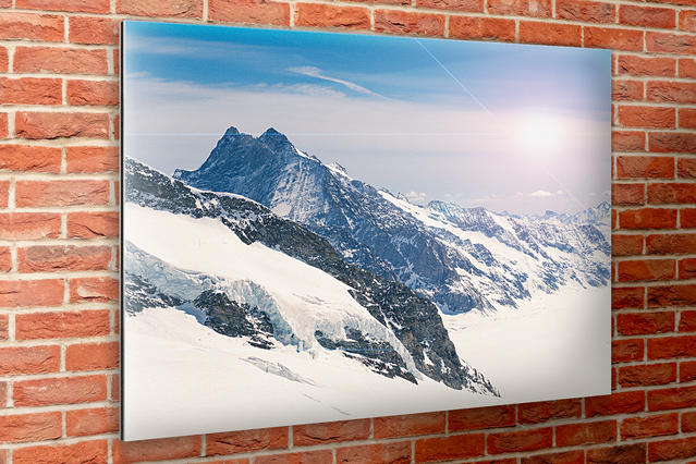Direct print on aluminum: Did you take a photo of a breathtaking landscape or of a panorama with which you would decorate your house with elegance and a touch of modernity?
Br…