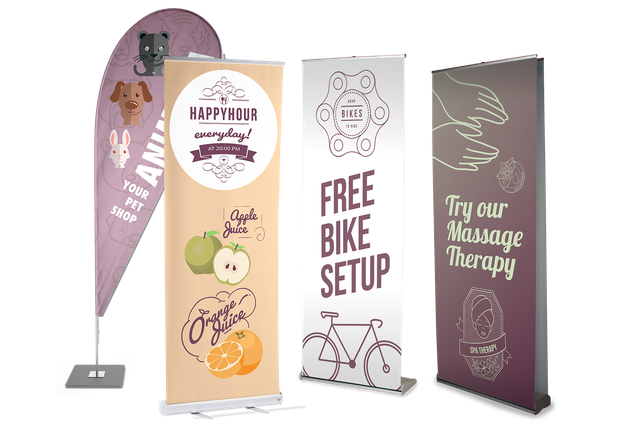 Displays: choose the advantages of the online printing!: Print online your ground displays on Sprint24: banners and rollups. Fast deliveries and great advantages.