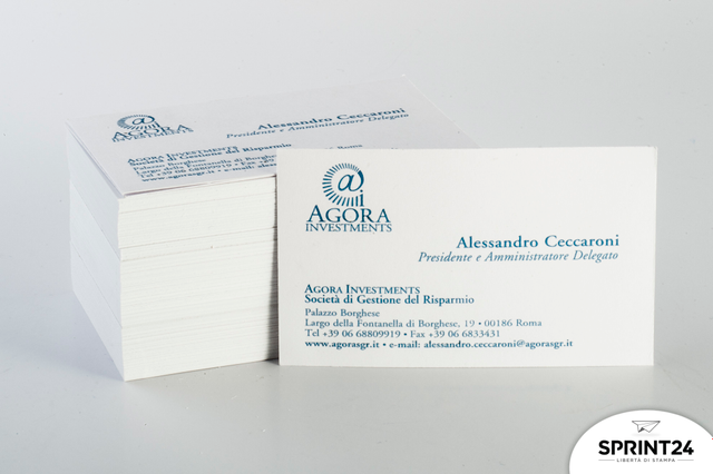 Online printing Agora Business cards: Print: 1 Pantone colour
Paper: Splendorgel Extra White 340 gr
processes: heat embossing