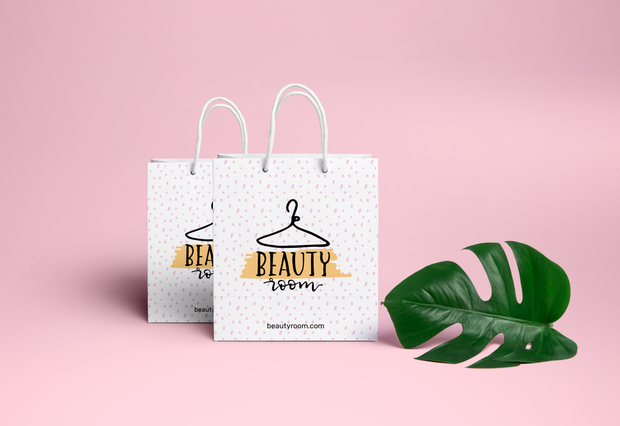 Online printing Paper Shopping Bags: Are you looking for a personalized shopping bags? Entrust you to the online service of Sprint24: quality at small prices. Configure now your products!